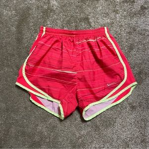 Nike Women’s Dri-fit shorts Small